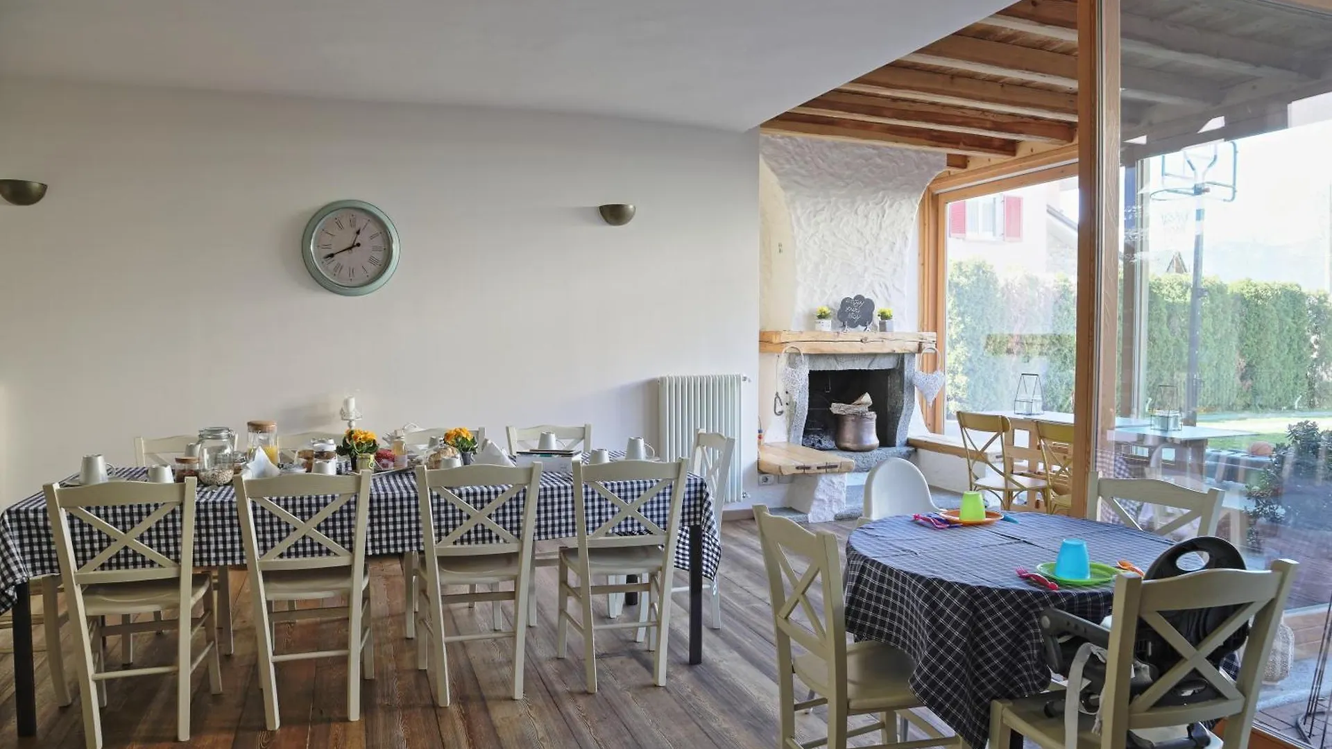 La Corte di Nonna Gemma Delebio Bed & Breakfast