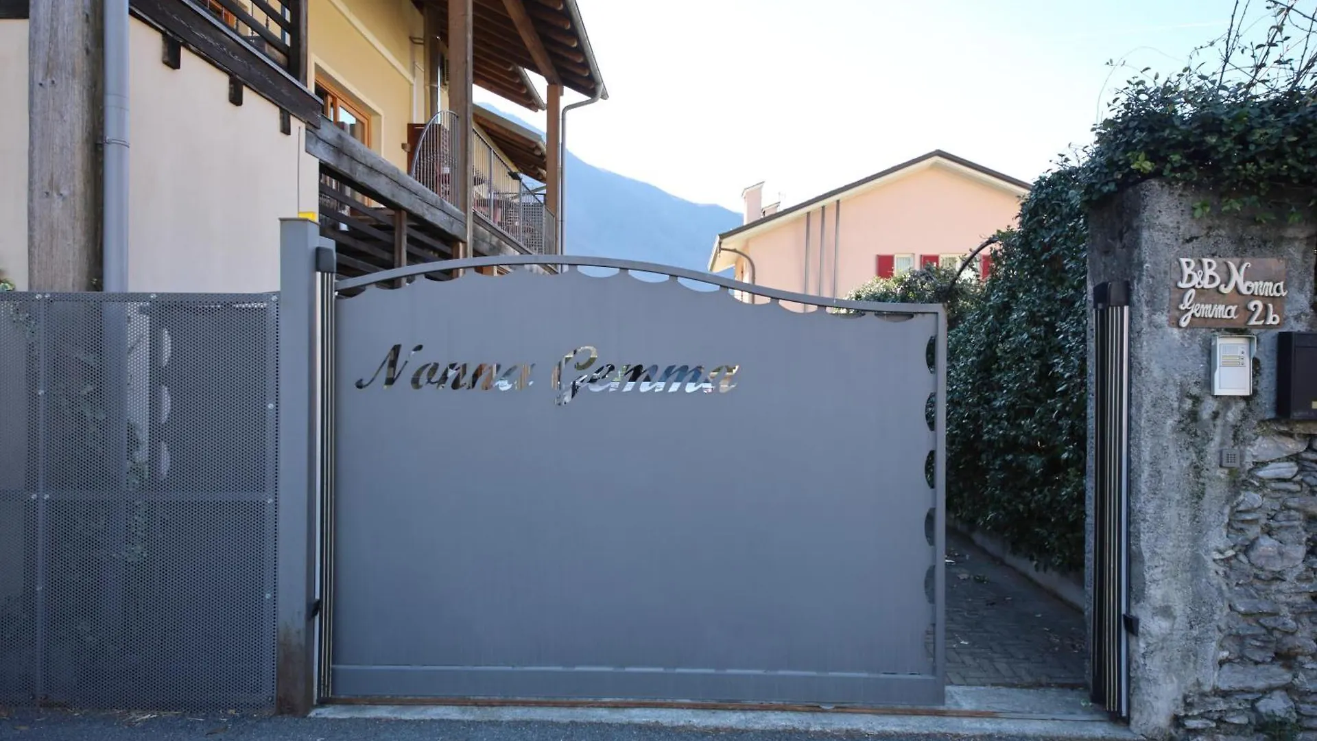 Bed & Breakfast La Corte di Nonna Gemma Delebio