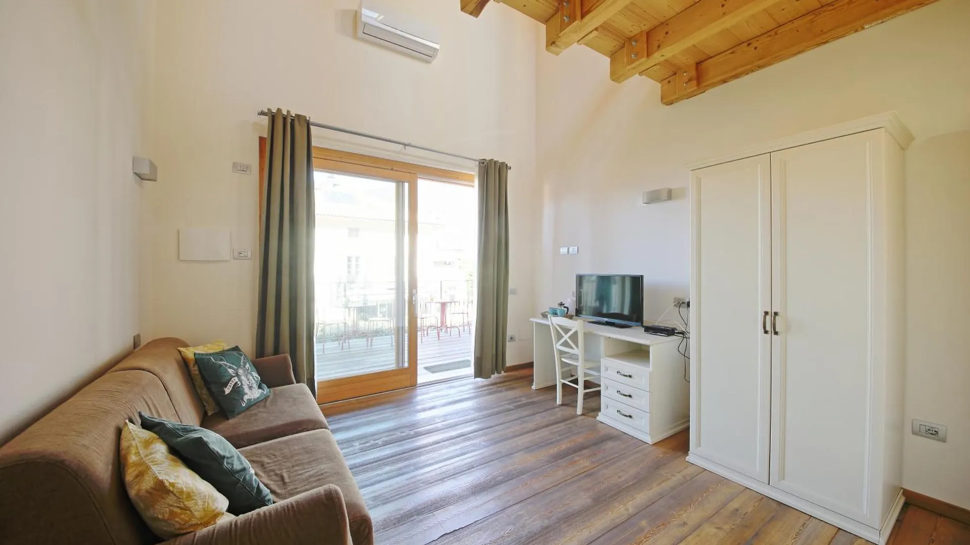 La Corte di Nonna Gemma Delebio Bed & Breakfast