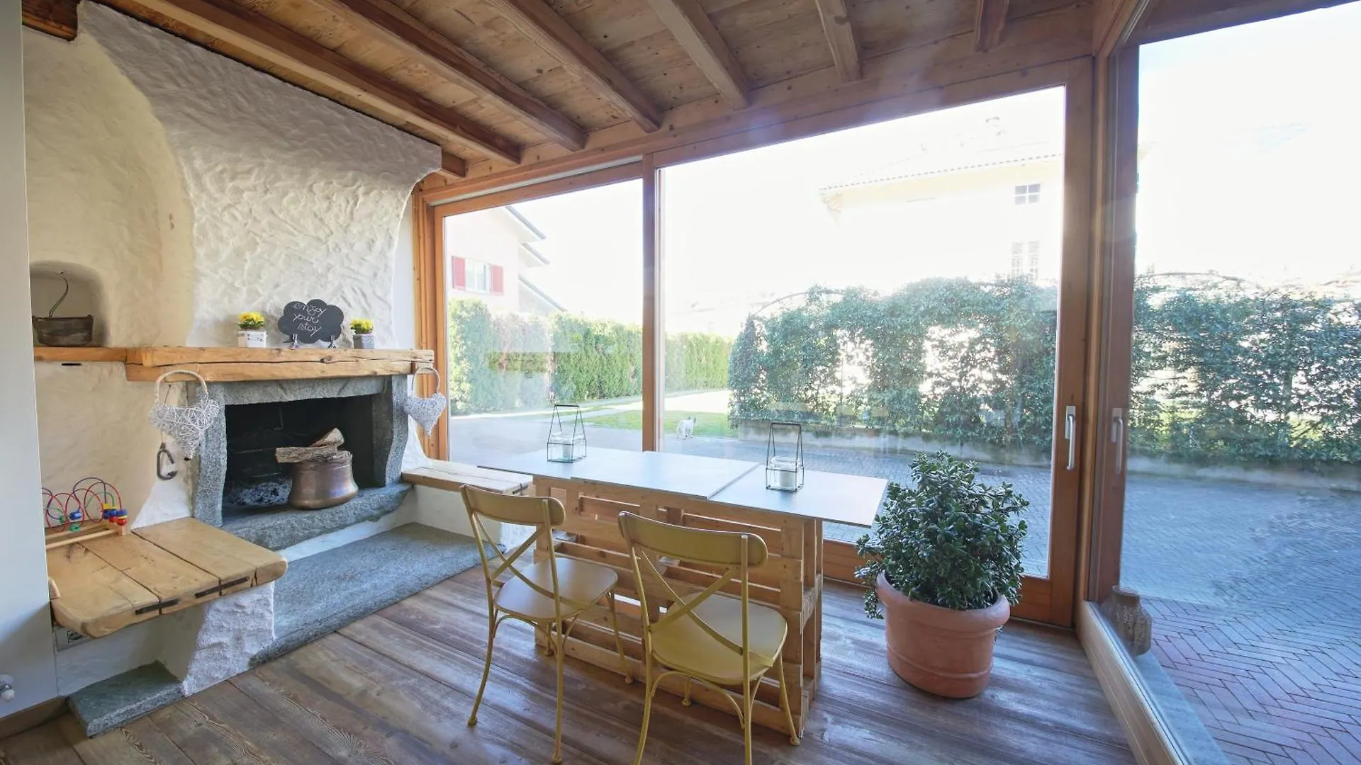 La Corte Di Nonna Gemma - Holiday Home Delebio 0*,