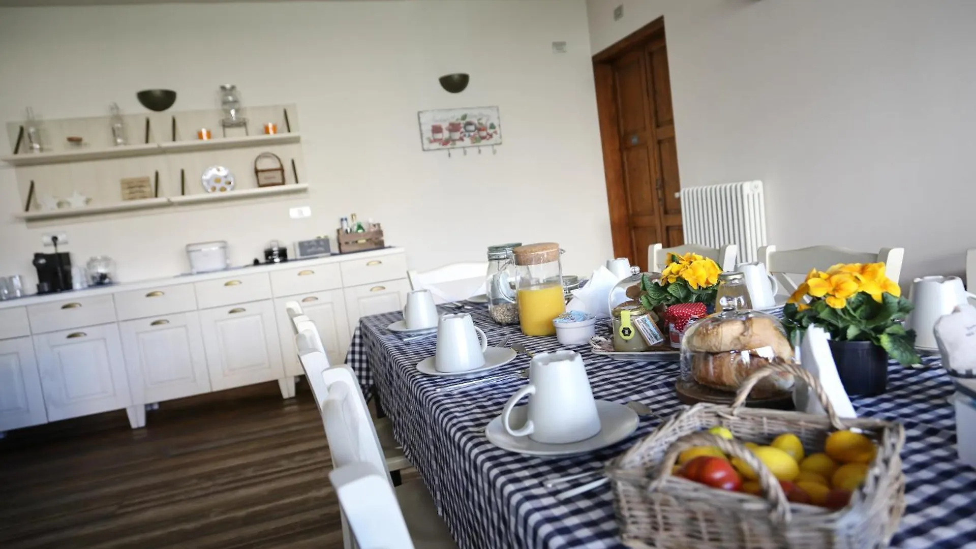 La Corte Di Nonna Gemma - Holiday Home Delebio Bed & Breakfast